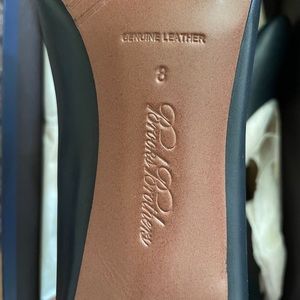 Brooks Brothers, High Heel, Size 8, Black